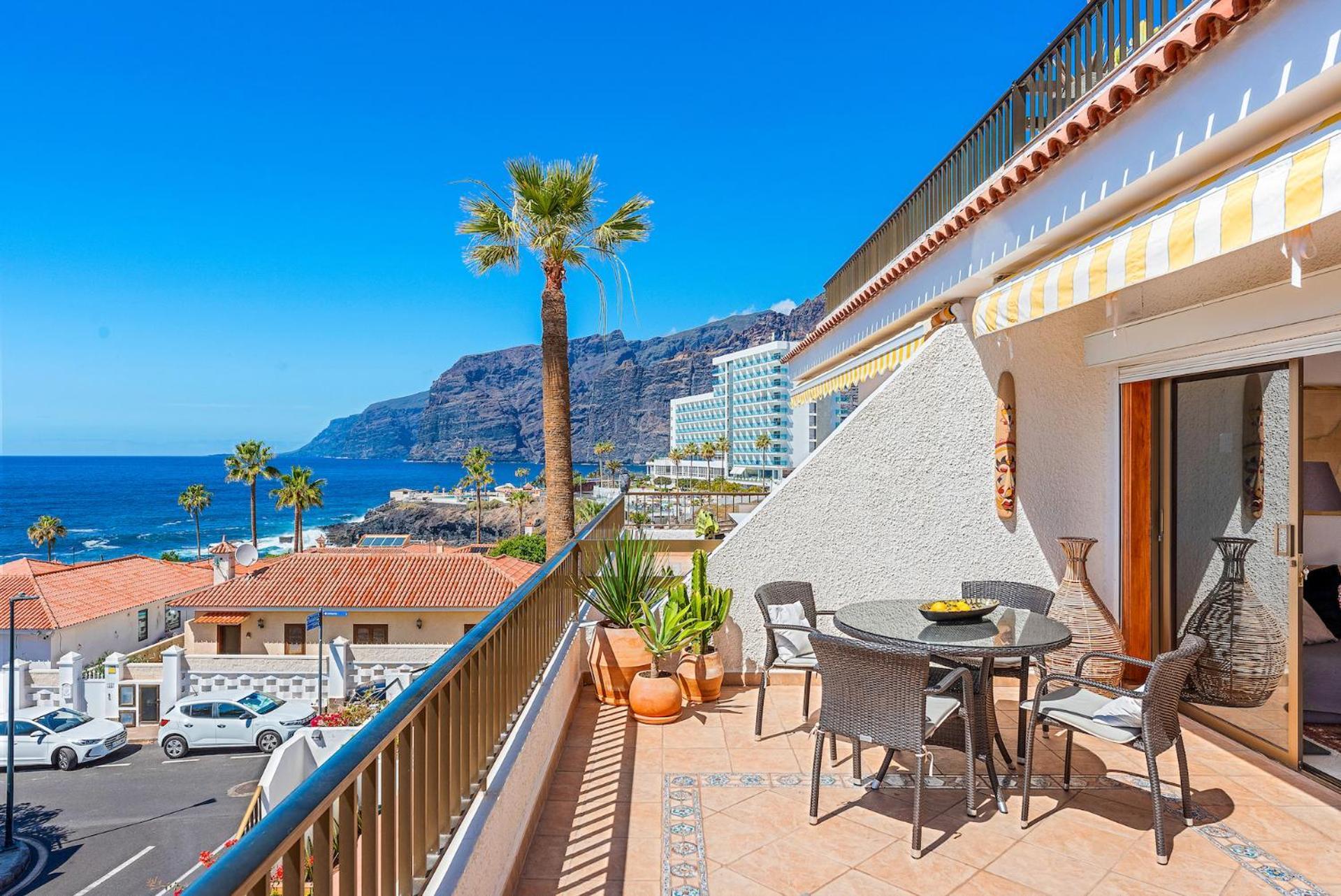 Home With Stunning View By Dream Homes Tenerife プエルト・デ・サンティアゴ エクステリア 写真